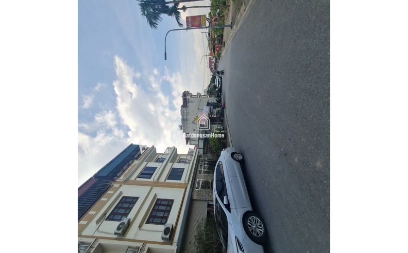 Giảm chào 2 tỷ căn biệt thự đơn lập 202m2 tại trung tâm Đa Tốn, Gia Lâm, đường 16m. Lh 0989894845